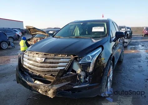 2019 Cadillac Xt5 Luxury z USA, uszkodzony, nr VIN 1GYKNCRS8KZ100811